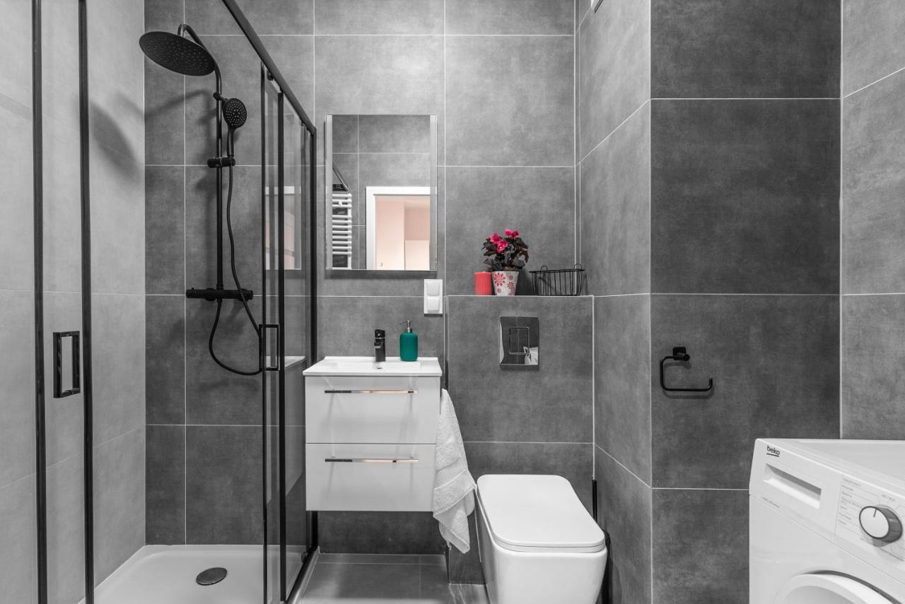 Apartamenty Homely Place Casa Verona - Stary Rynek - Parking 波兹南 外观 照片