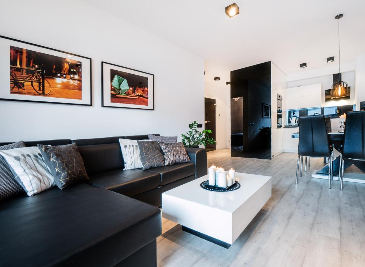 Apartamenty Homely Place Casa Verona - Stary Rynek - Parking 波兹南 外观 照片