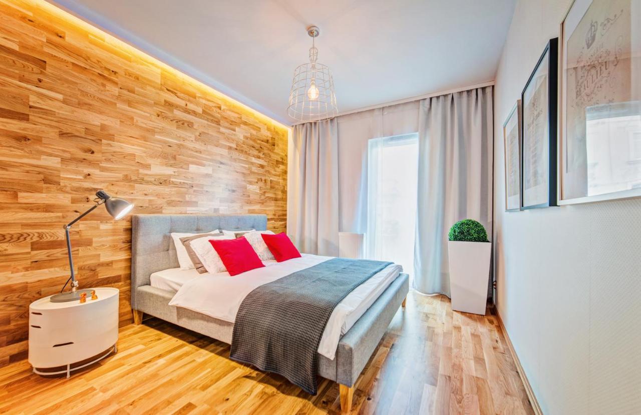 Apartamenty Homely Place Casa Verona - Stary Rynek - Parking 波兹南 外观 照片